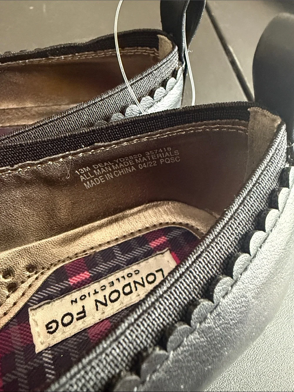 London Fog Girls' Black Patent Ballet Flats with Decorative Bow